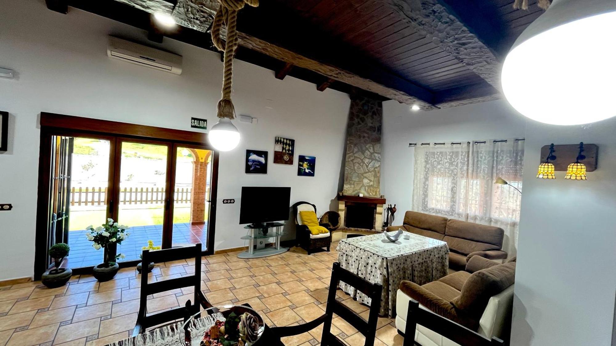 Casa Rural Montes De Trigo Jerez De Los Caballeros Exterior photo